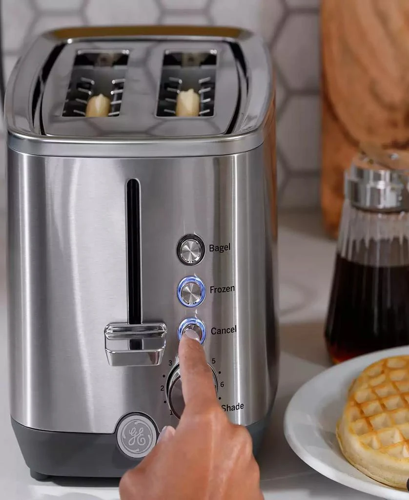 GE Appliances GE 2-Slice Toaster 5