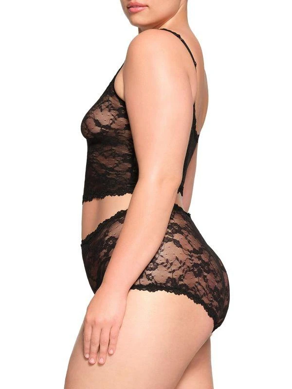 SKIMS Stretch Lace Cami 3