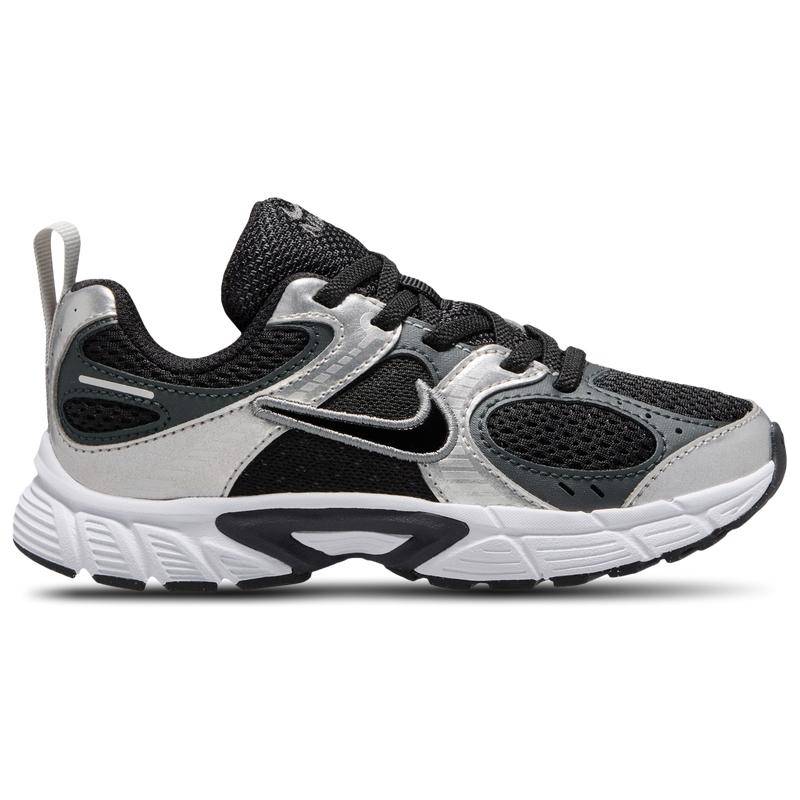 boys gray nike shoes