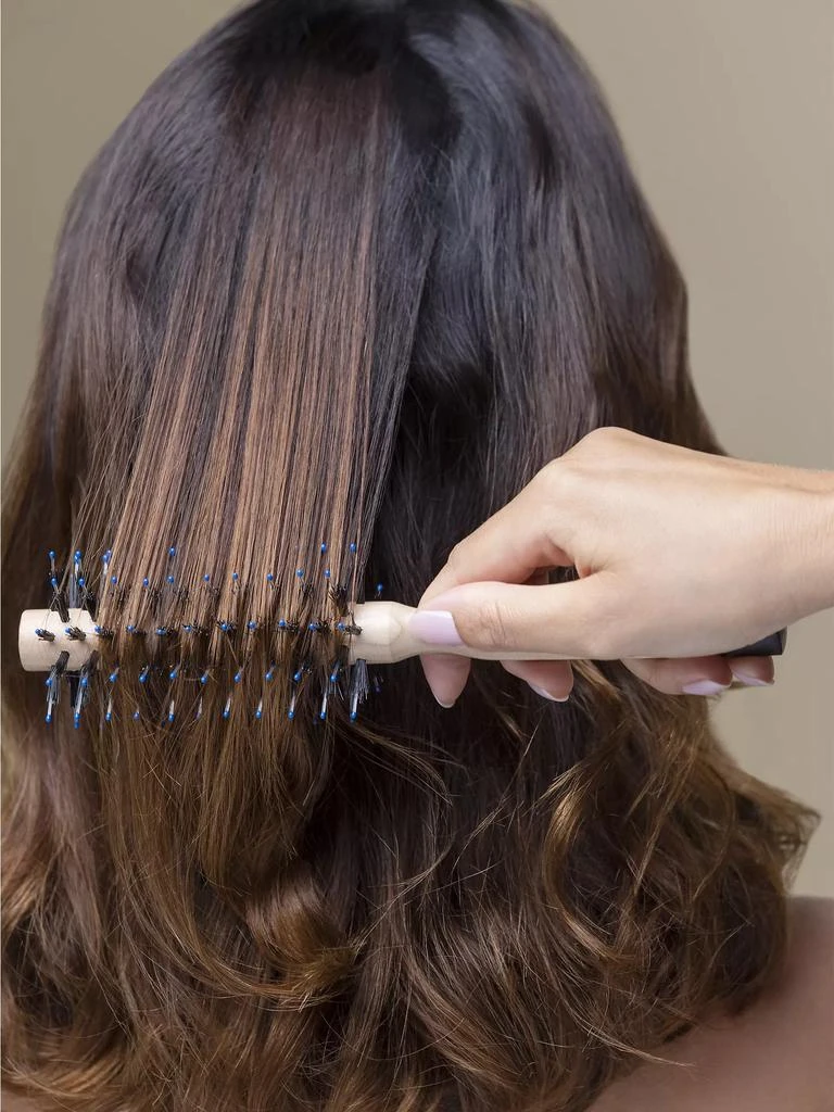 Sisley Hair Rituel Small Blow Dry Brush No.1 2
