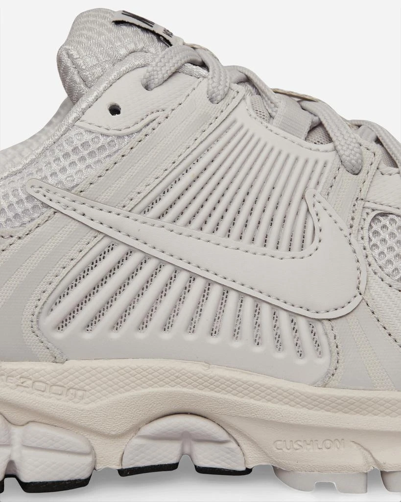 NIKE Zoom Vomero 5 Sneakers Vast Grey 6