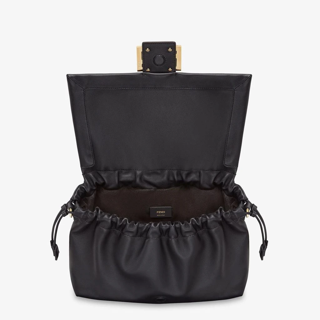 Fendi MAMMA BAGUETTE SHOULDER BAG 4