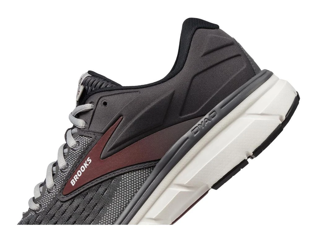 Brooks Dyad 11 5