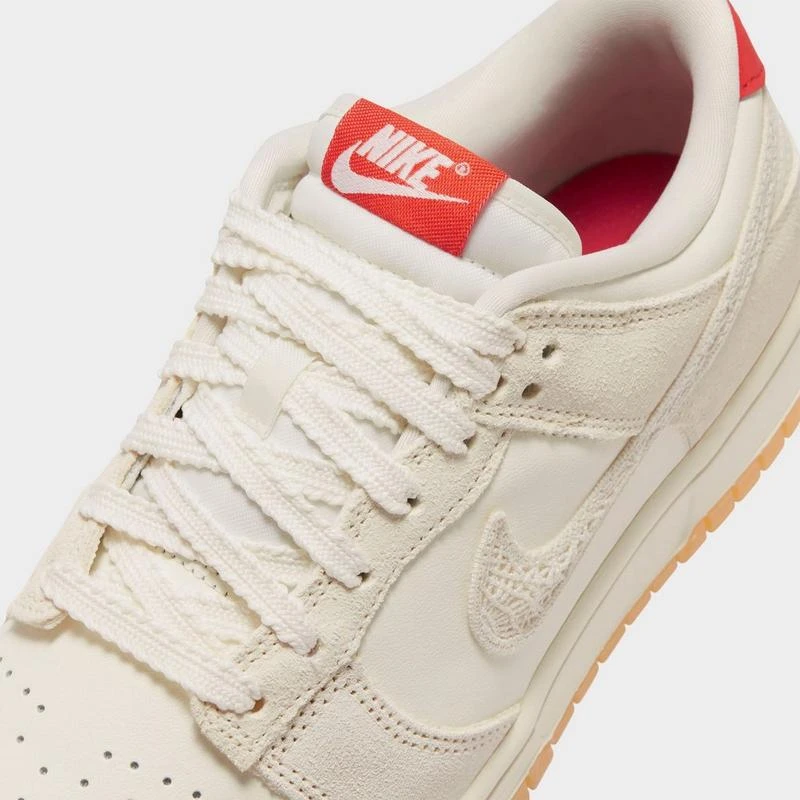 NIKE Women's Nike Dunk Low SE Casual Shoes 3