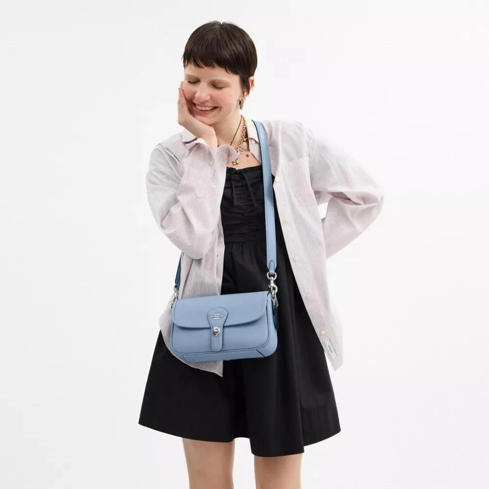 Coach Hadley Shoulder Bag 2