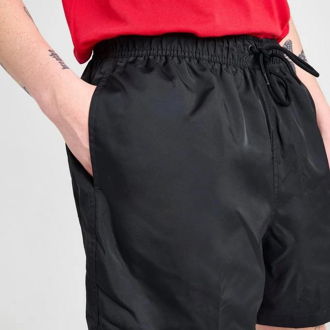 NIKE Men's Nike Club Woven 6" Flow Shorts 6