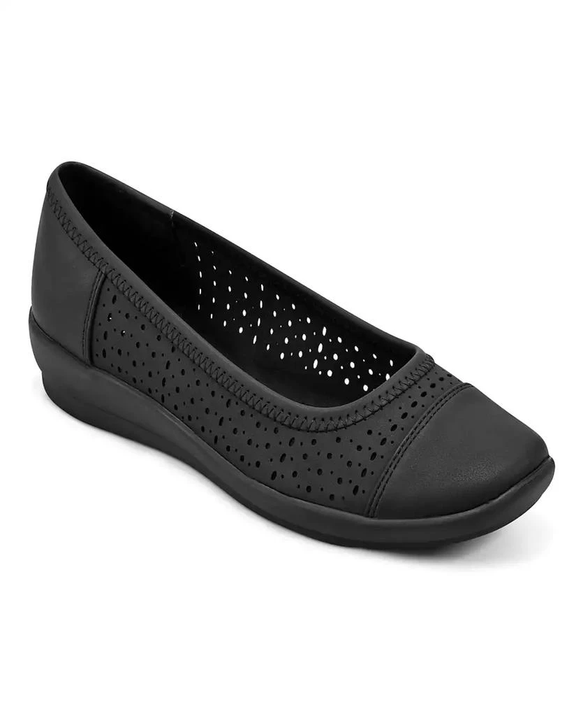Easy Spirit Women's Avien Lightweight Slip-On Flats 1