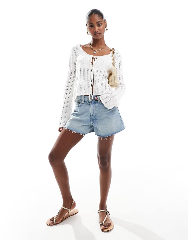 HOLLISTER Hollister long sleeve tie front crochet top in beige