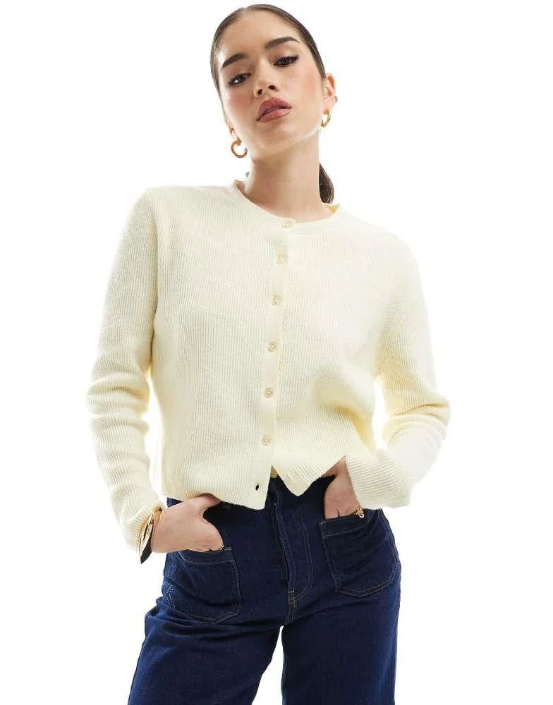 Stradivarius Stradivarius knitted cardigan in yellow 1