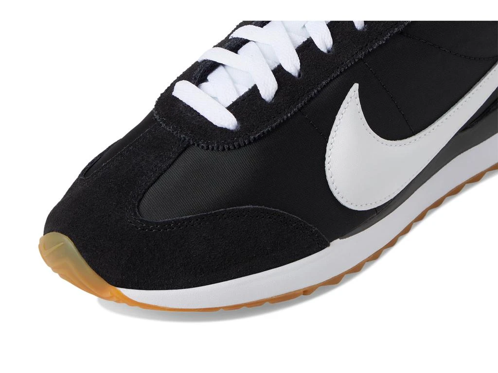 NIKE Pacific 6