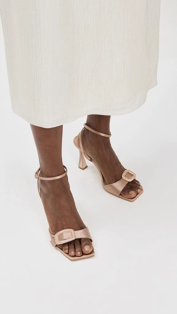 Badgley Mischka Judith Pumps 2