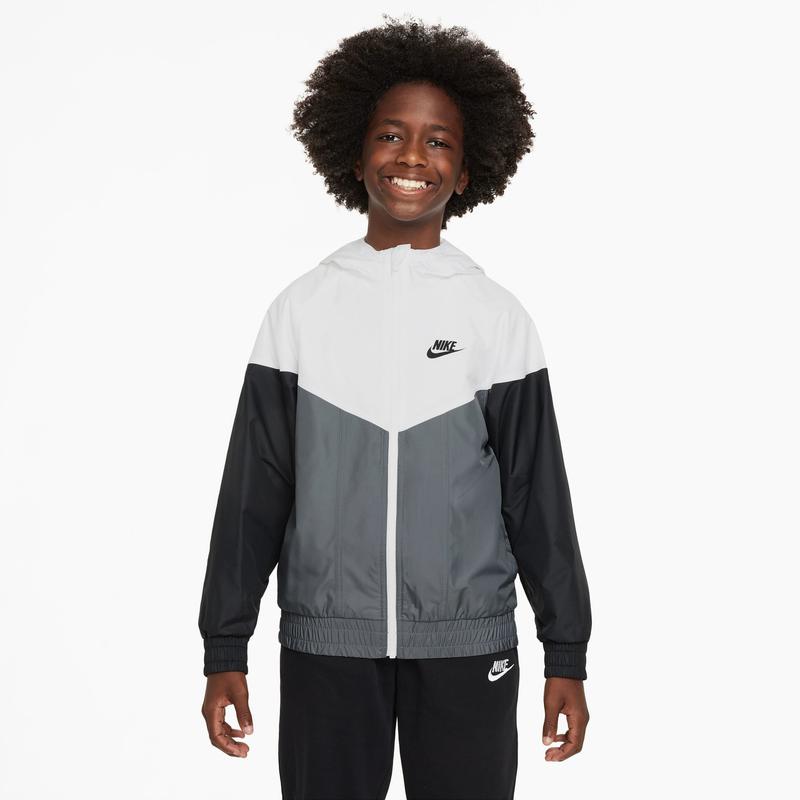 nike windbreaker footlocker