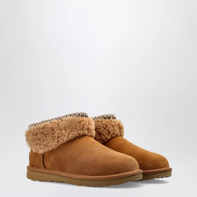 UGG Chestnut Classic Ultra Mini Maxi Curly ankle boots  display picture 2