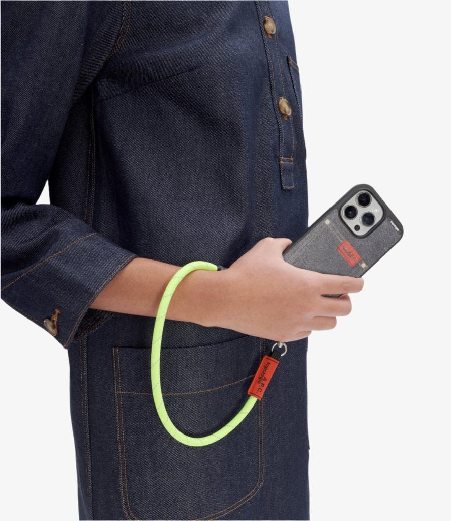 TOPOLOGIE A.P.C. Topologie iPhone 15 Pro case