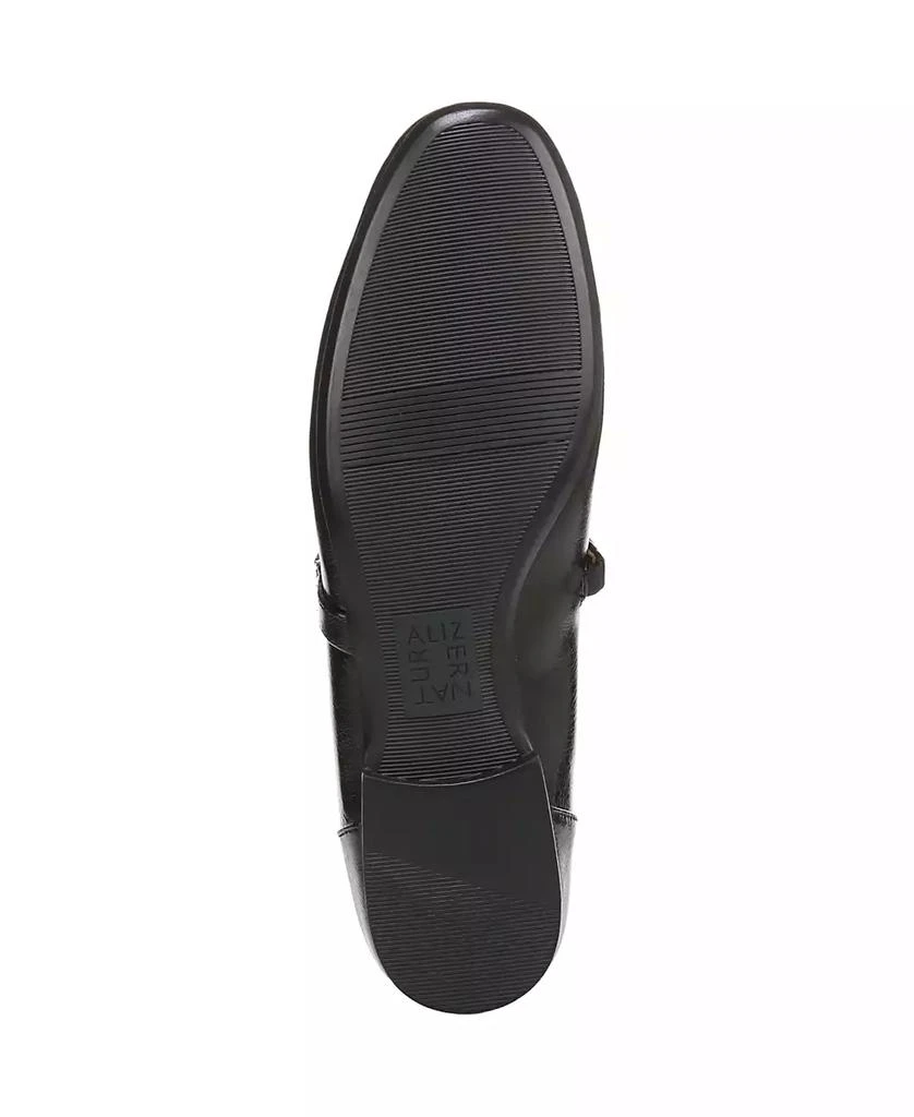 Naturalizer Women's Kelly-Chain Square Toe Mary Jane Flats 5