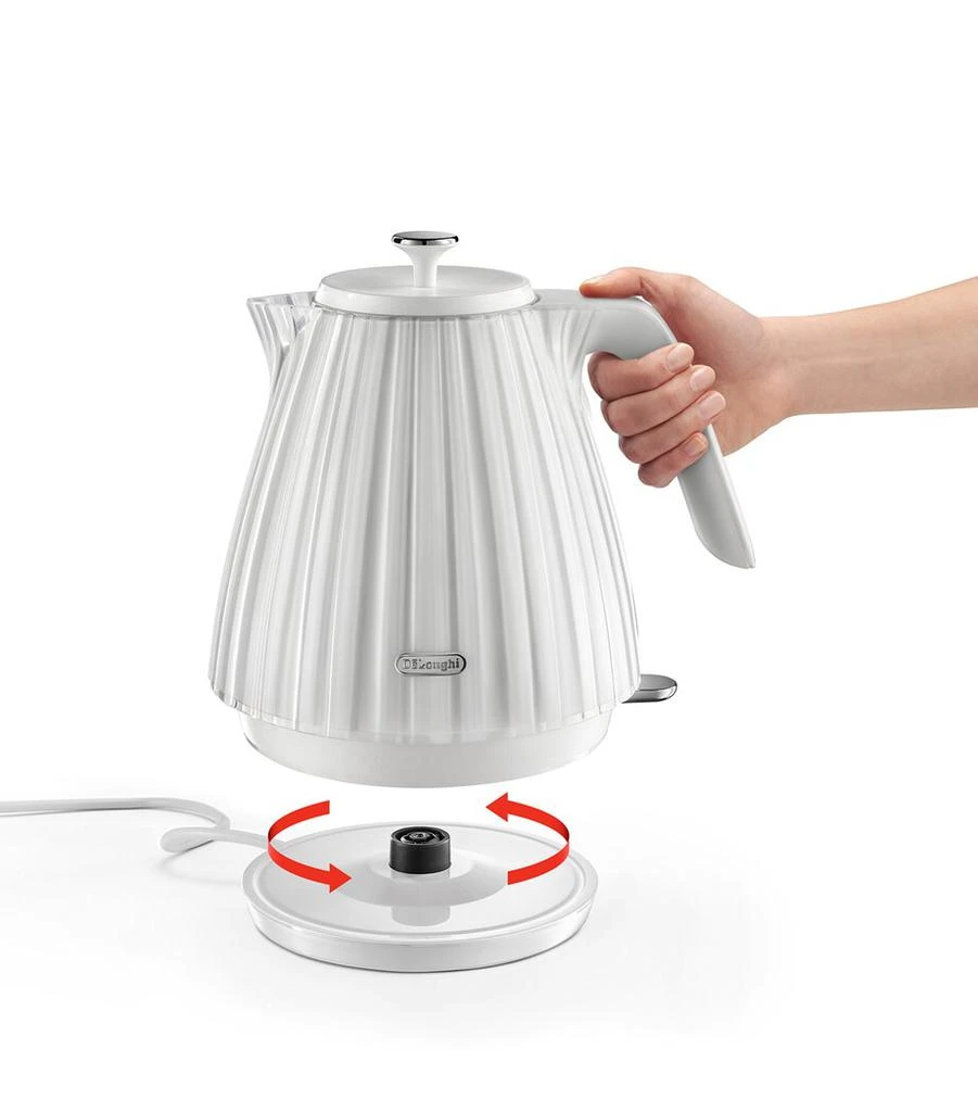De'Longhi Ballerina Kettle 2