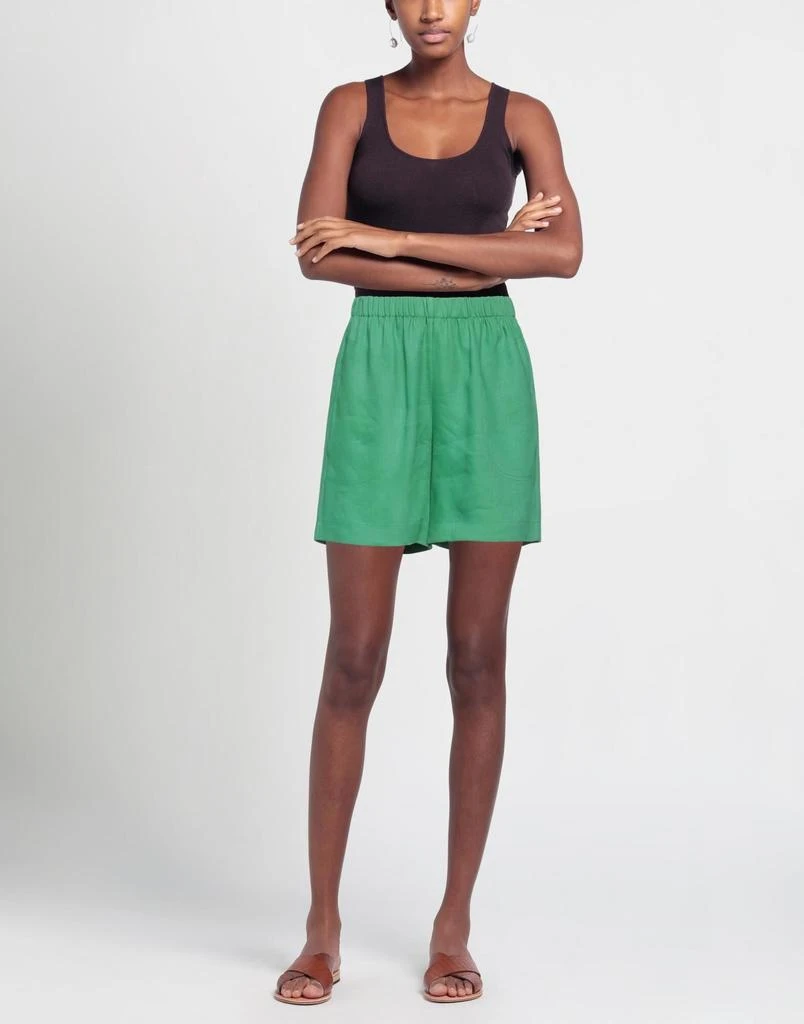 CARLA G. Shorts & Bermuda 2