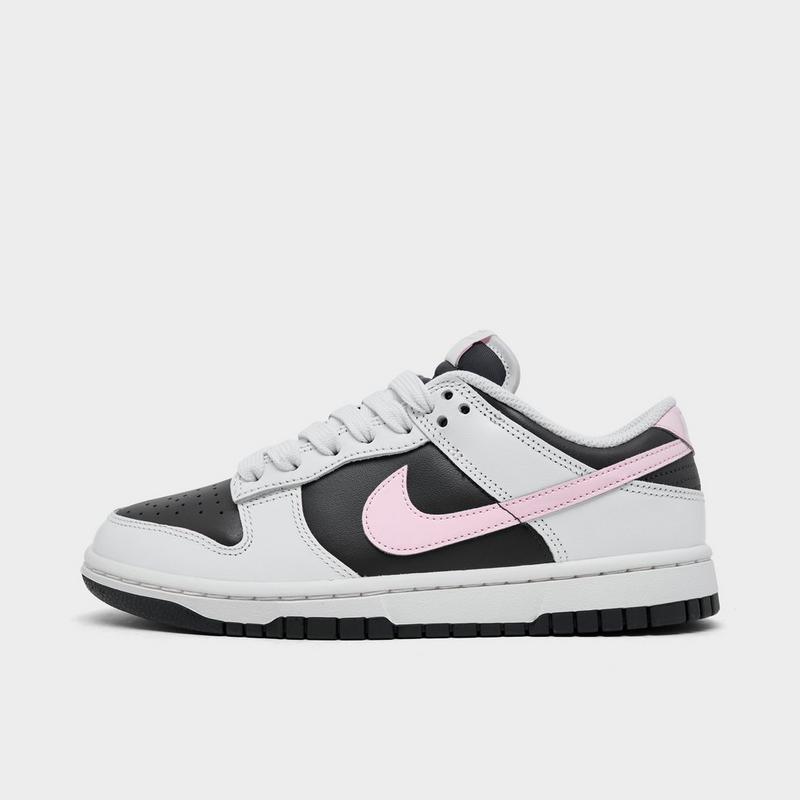 NIKE Women's Nike Dunk Low SE Casual Shoes