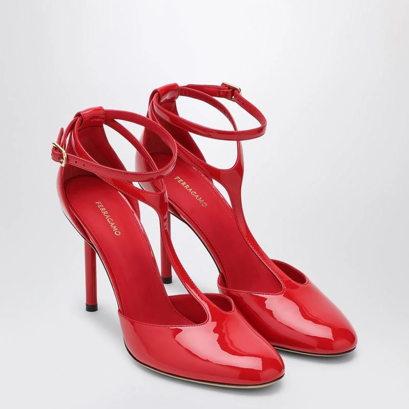 Salvatore Ferragamo Red Pump T-strap in patent leather 2
