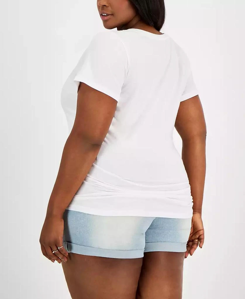Aveto Trendy Plus Size Scoop-Neck T-Shirt 2