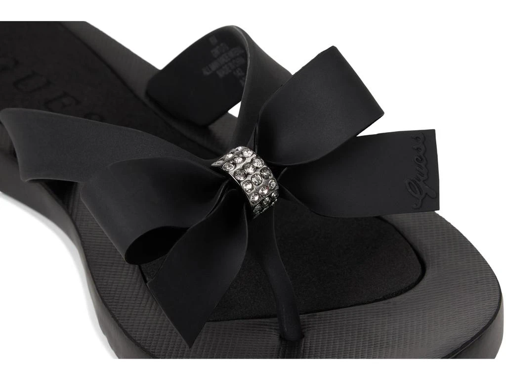 GUESS Tutu 6