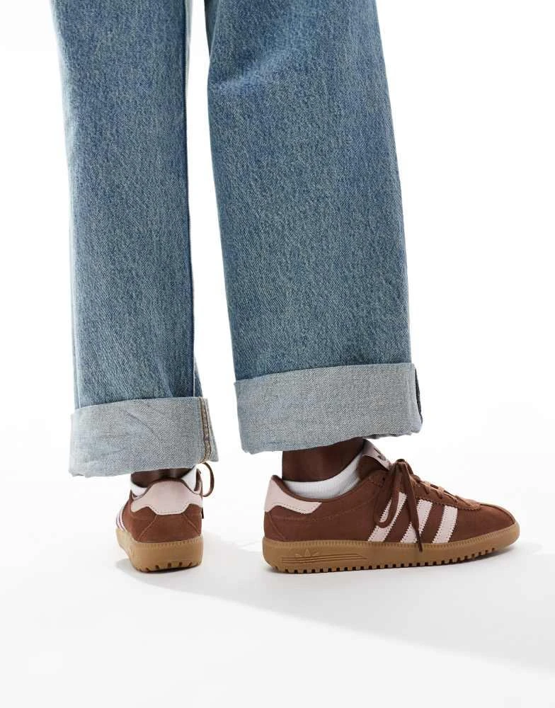 Adidas adidas Originals Bermuda trainers in brown 2