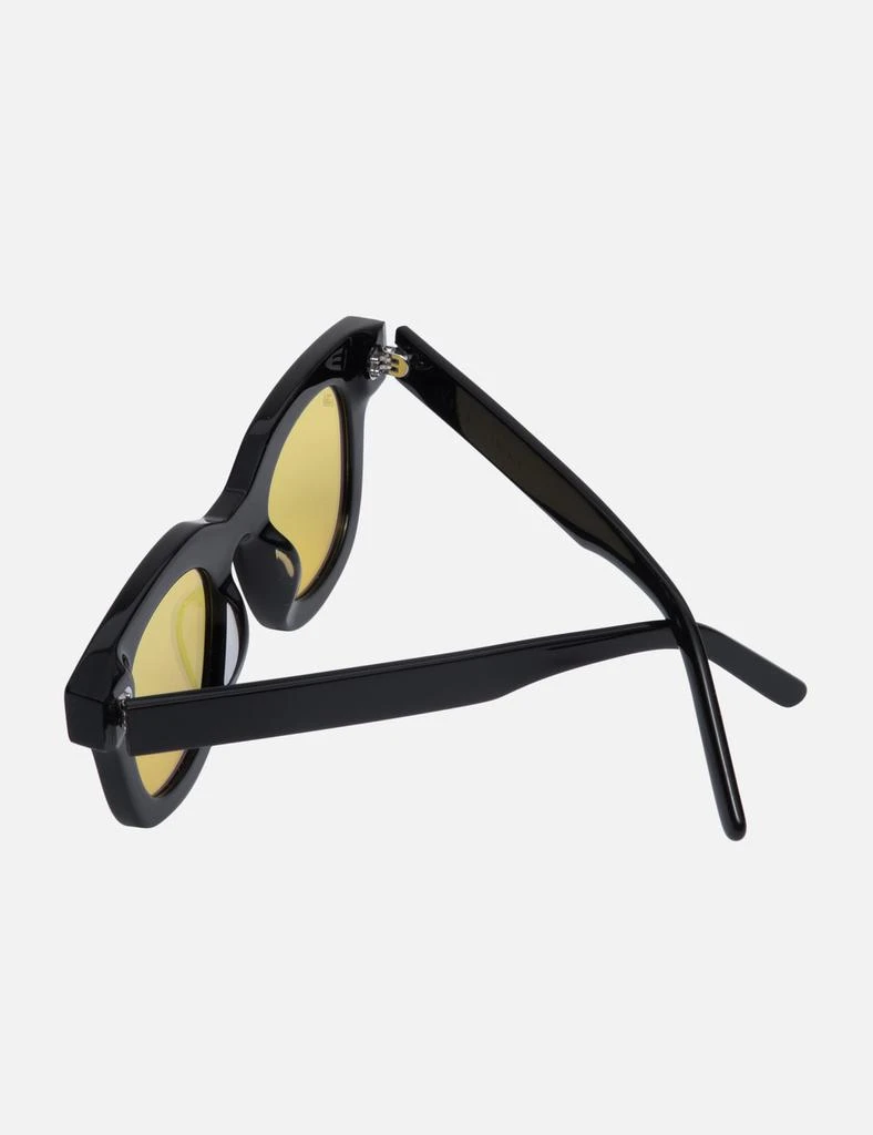 Akila Apollo Sunglasses 3
