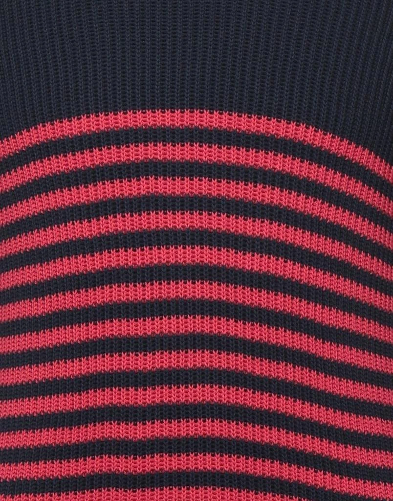 YOON Sweater 4