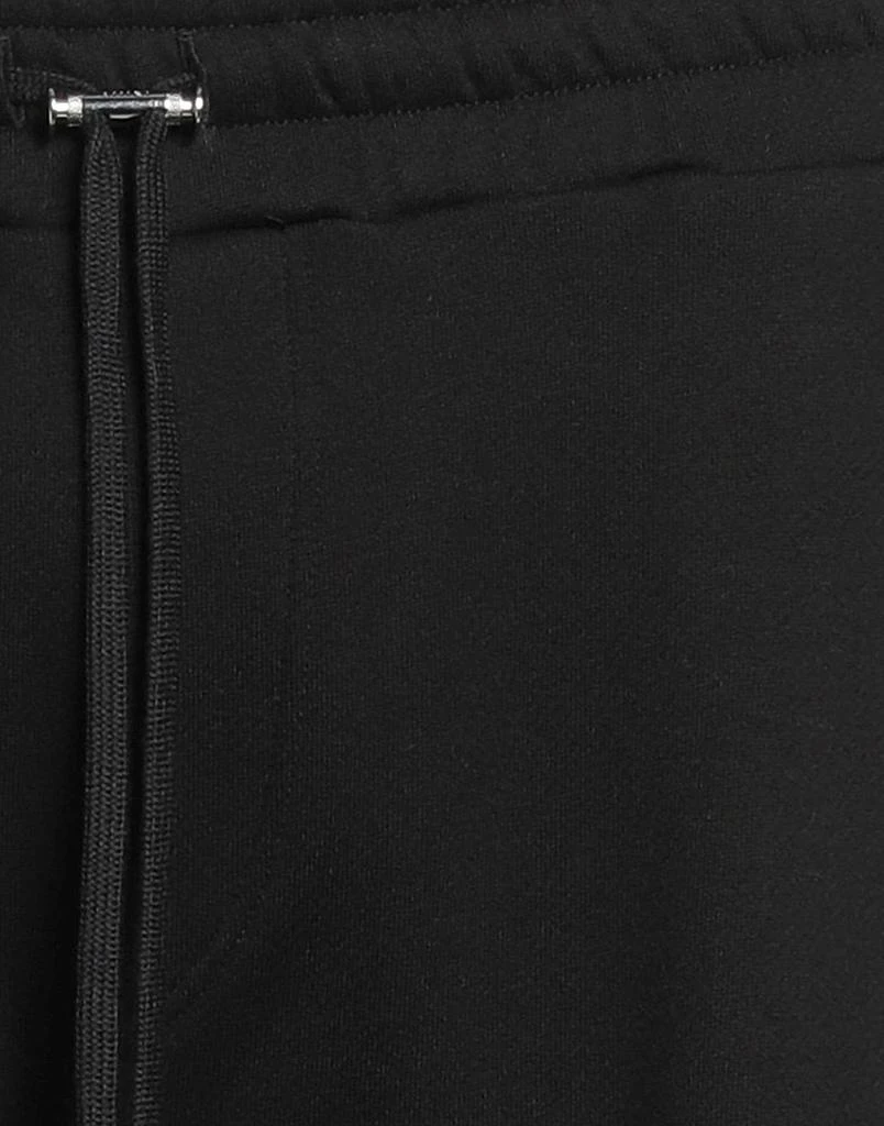 AMIRI Shorts 
Bermuda 4