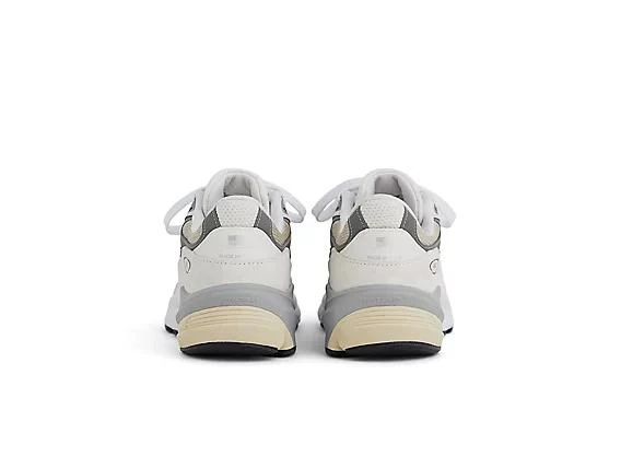 New Balance Made in USA 990v6 4