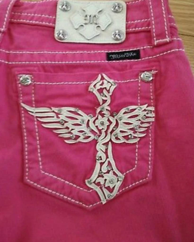 Miss Me Miss Me - Cross Wing Capri 3