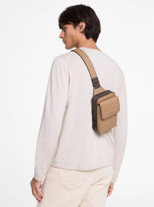 Michael Kors Hudson Signature Logo Sling Pack 4