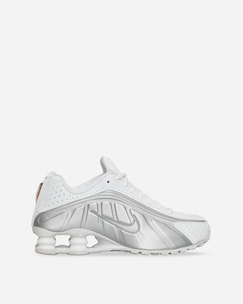 NIKE Women's Shox R4 Sneakers White / Metallic Silver 1