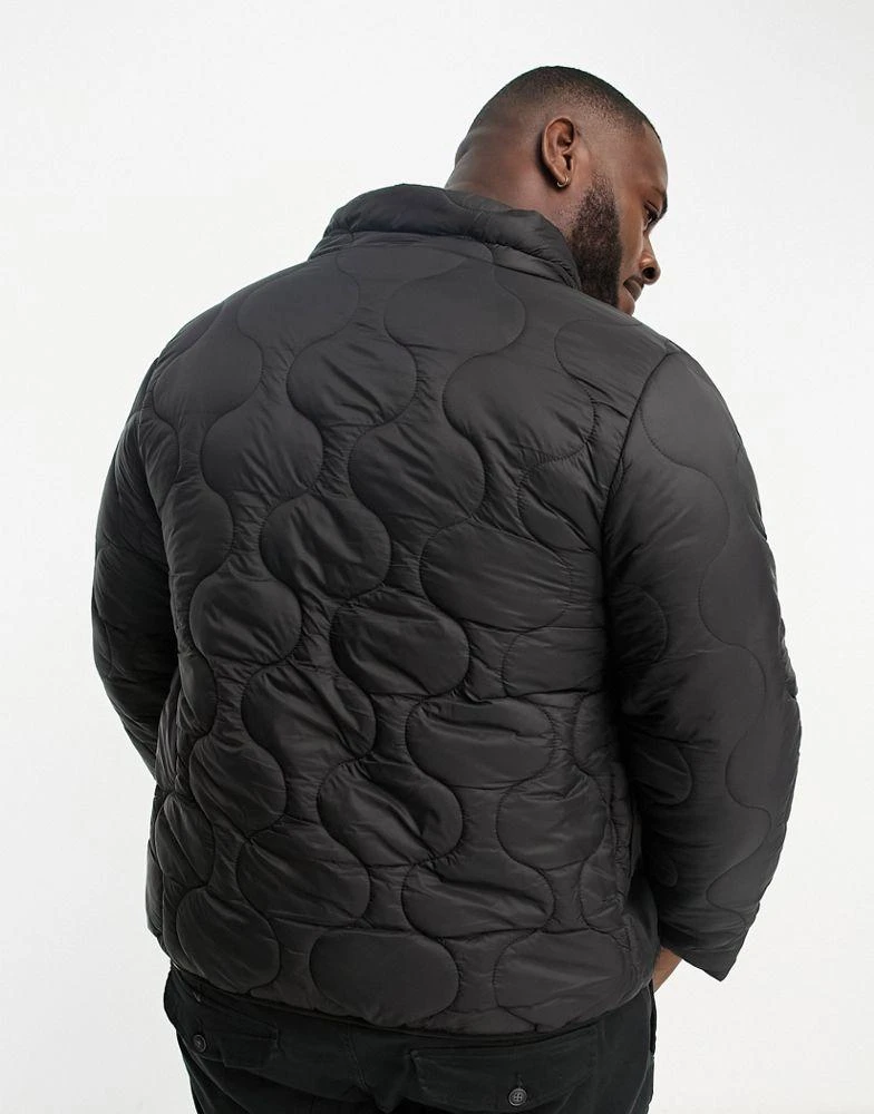Le Breve Le Breve Plus quilted puffer in black 2
