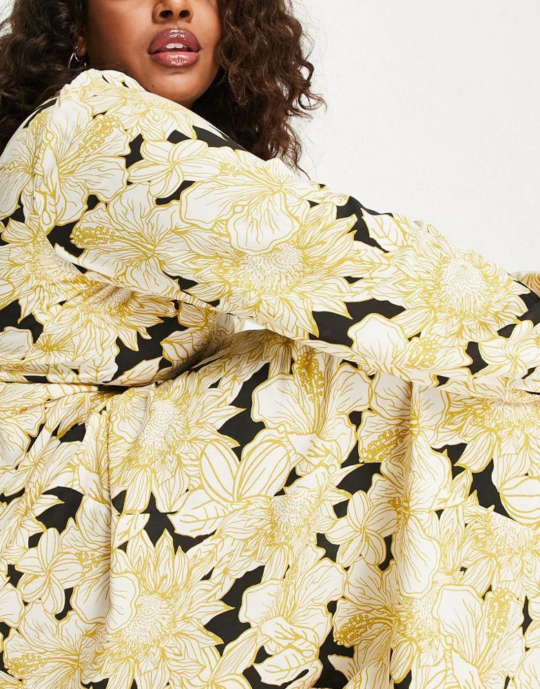 Vero Moda Curve Vero Moda Curve Aware maxi dress in yellow floral print 4