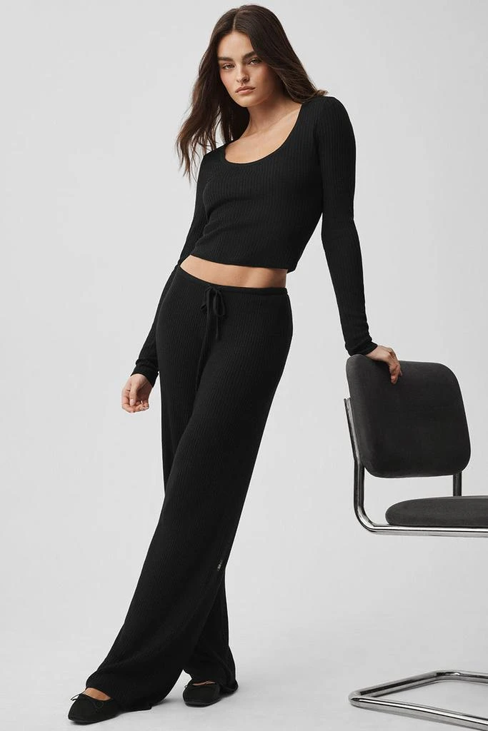 Alo Sweater Knit Mid-Rise Unwind Wide Leg Pant - Plum Kiss