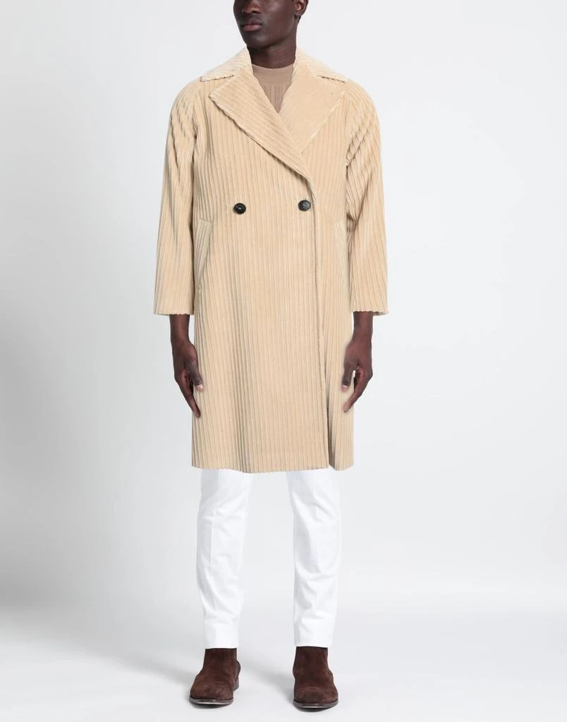 HEVÒ Coat 2
