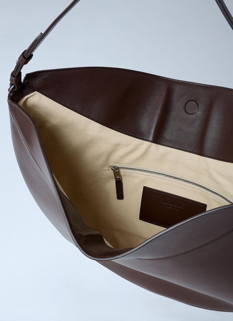 Shop Le Calisso Round Shoulder Bag on Sale at BeyondStyle – Get 36