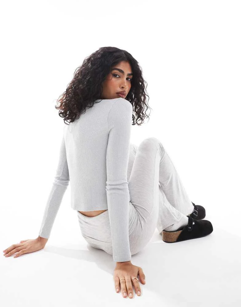 HOLLISTER Hollister ribbed logo button down crop top in grey 3