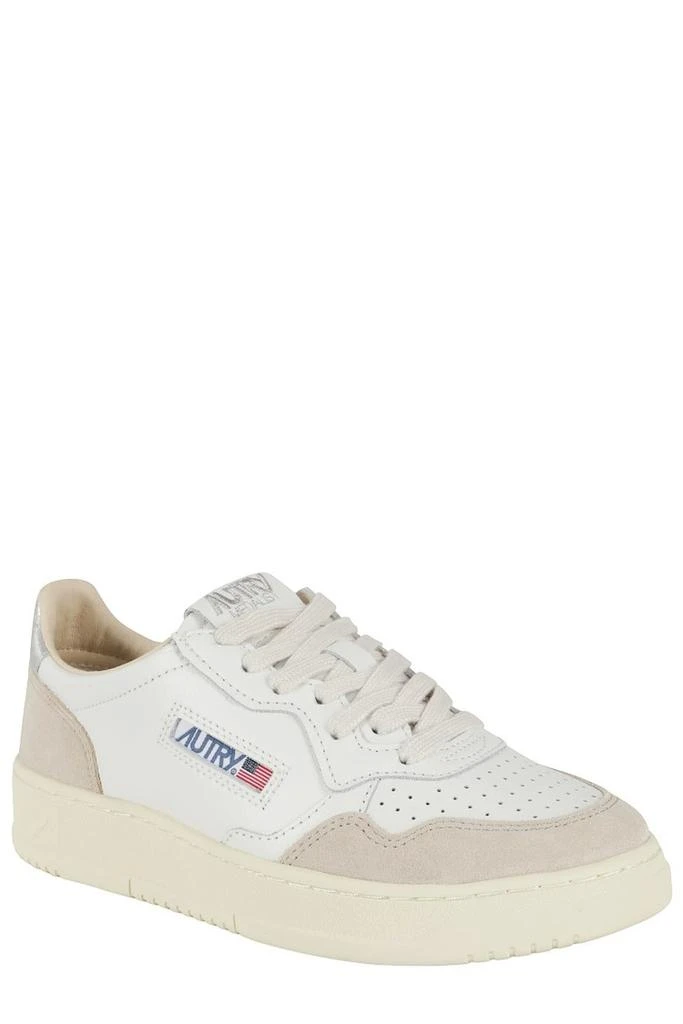 Autry Medalist Low Sneakers 3