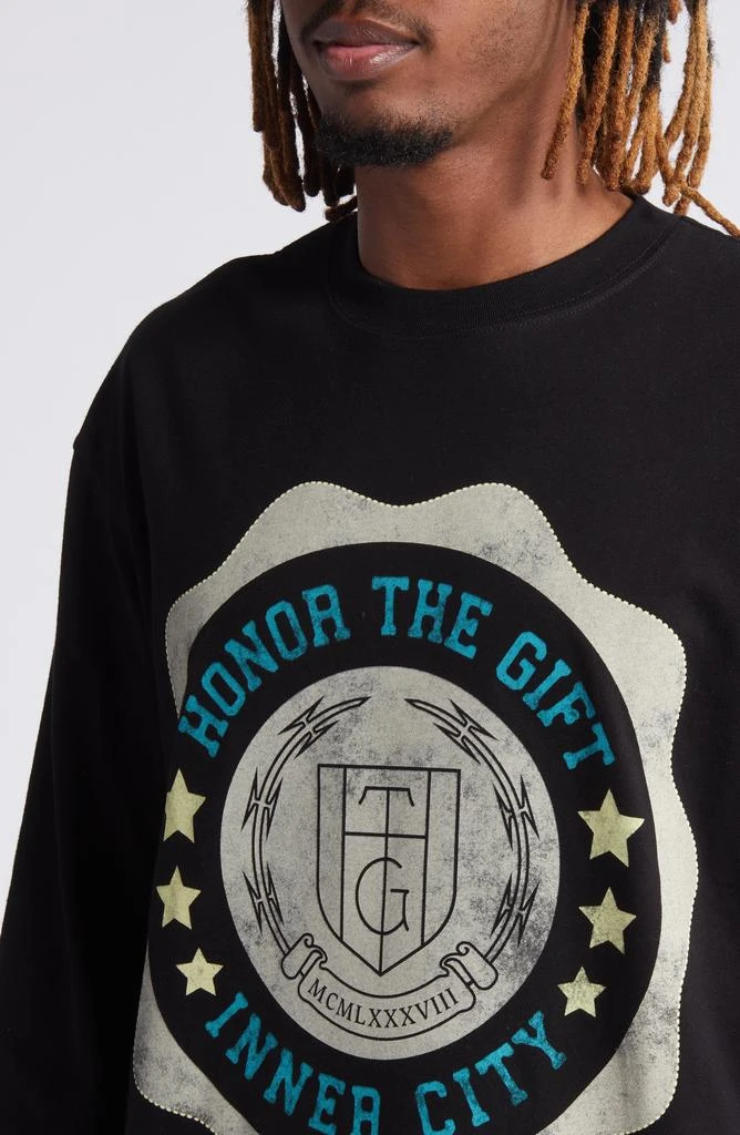 HONOR THE GIFT Seal Logo Cotton Graphic T-Shirt 4