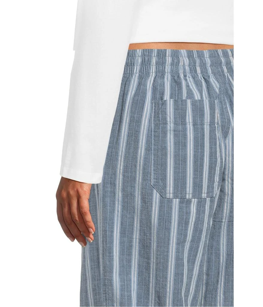 L.L.BEAN Lakewashed Pull-On Chambray Wide Leg Pants 4