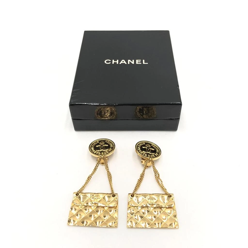 Chanel Bag Motif Clip-On Drop Women
s Earrings (Pre-Owned) 2