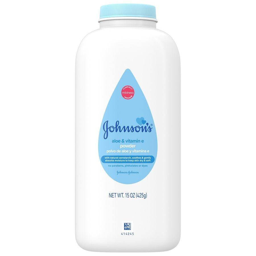 Johnson's Baby Powder, Naturally Derived Cornstarch With Aloe & Vitamin E Soothing Aloe & Vitamin E