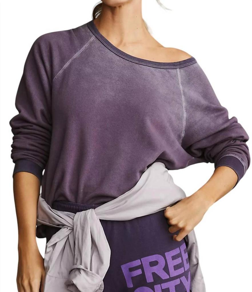 FREECITY Freecity - Unisex Luck Rabbit Sweatshirt