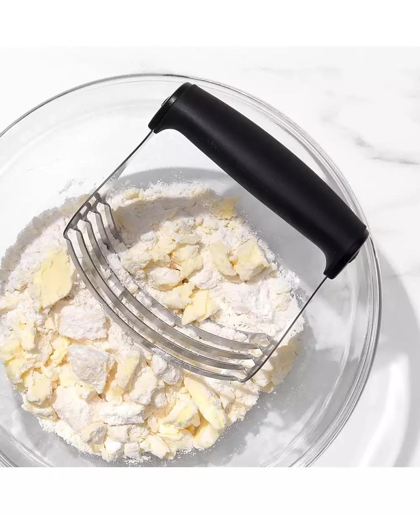 OXO Stainless Steel Dough Blender with Blades 4