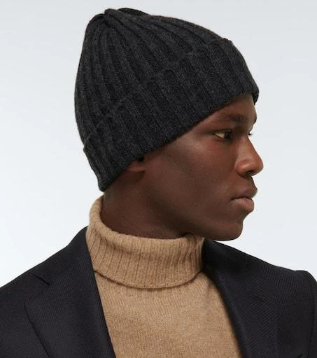 Thom Sweeney Ribbed cashmere beanie 3