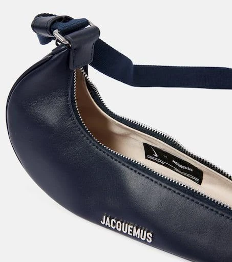 NIKE x Jacquemus Le Swoosh leather crossbody bag 3