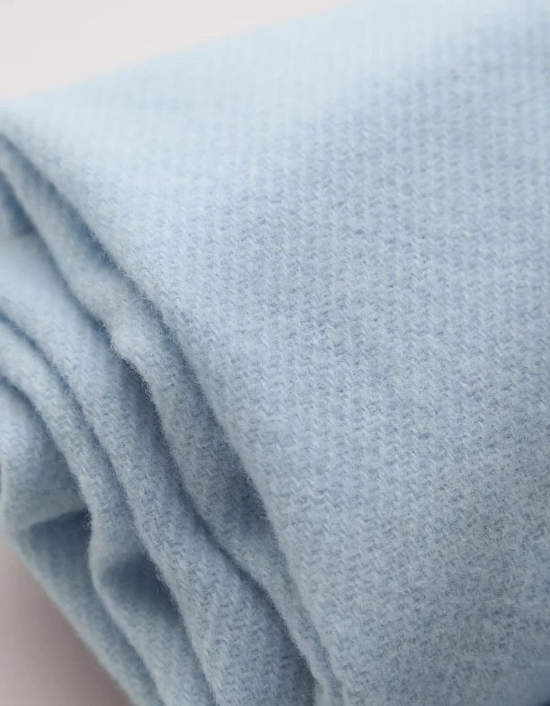 AE AE77 Premium Oversized Wool Scarf 4