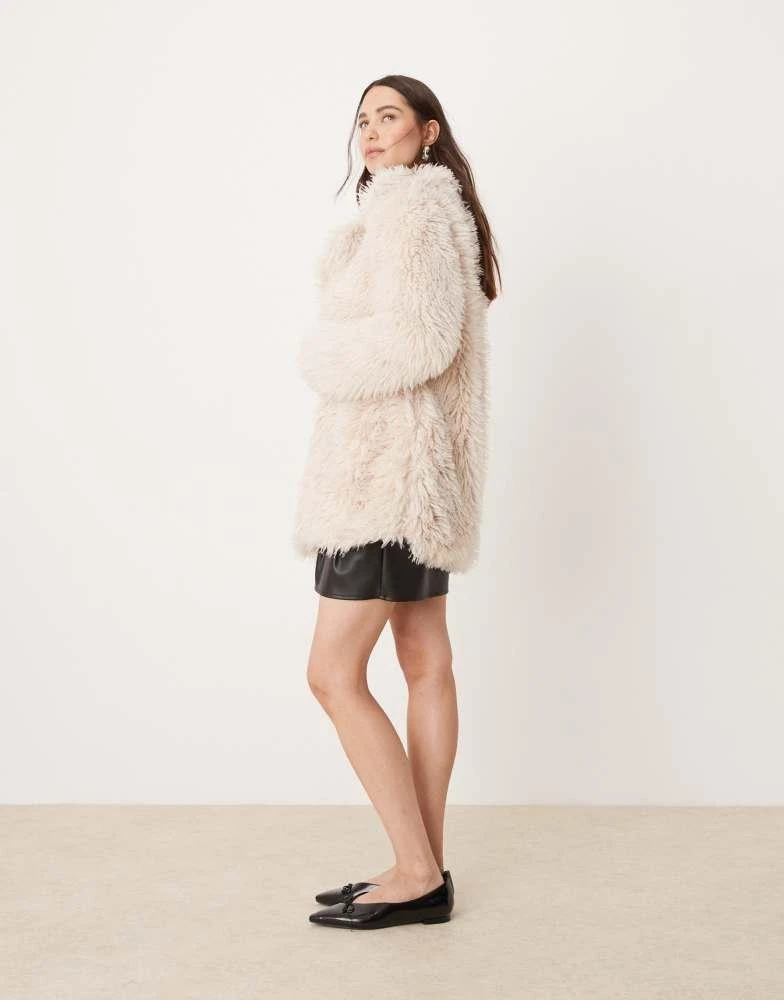 Glamorous Glamorous fluffy faux fur boxy coat 1